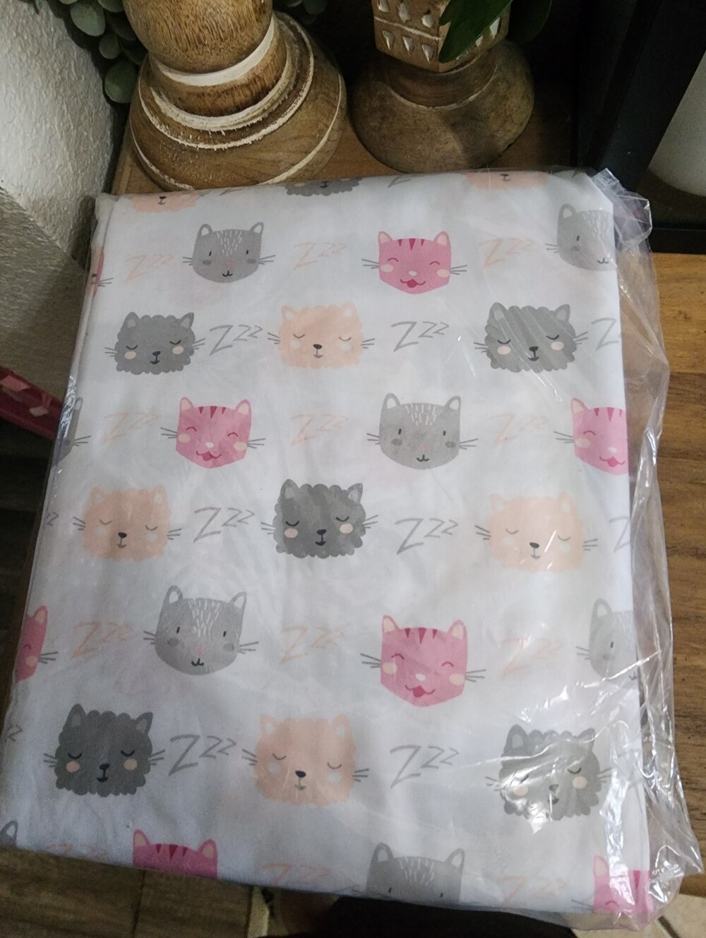 Cute Cat Print White Twin Bedding Sheet Set - Pink, Gray, Cream